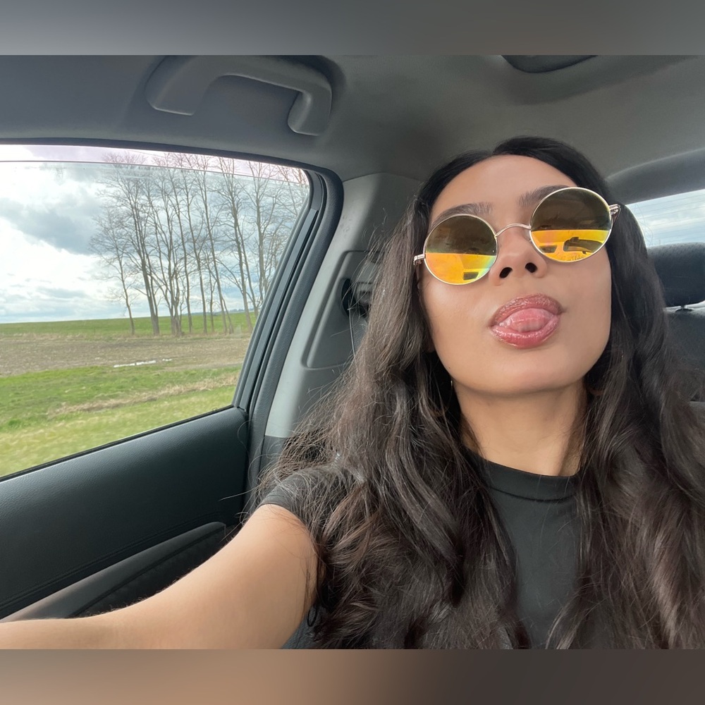 Meet your Posher - Natalia